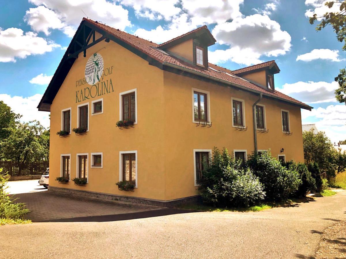 Hotel Karolina 3*